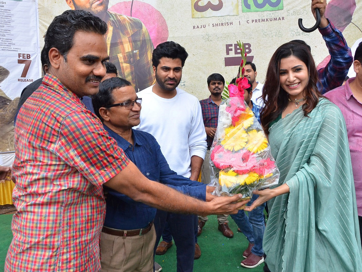 Jaanu Movie Team at Visakhapatnam Photo Gallery - Sakshi10