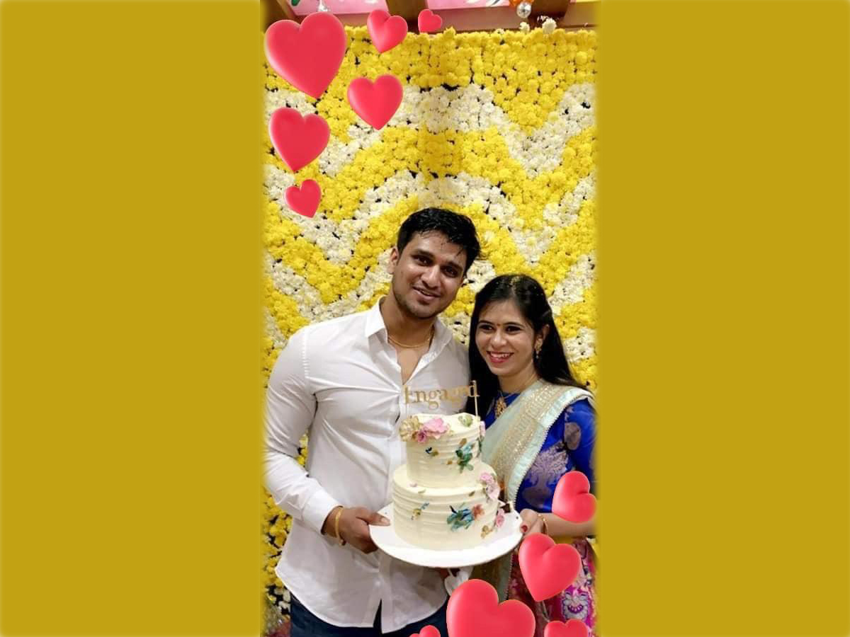 Nikhil Siddhartha gets engaged with girlfriend Pallavi Photo Gallery - Sakshi7