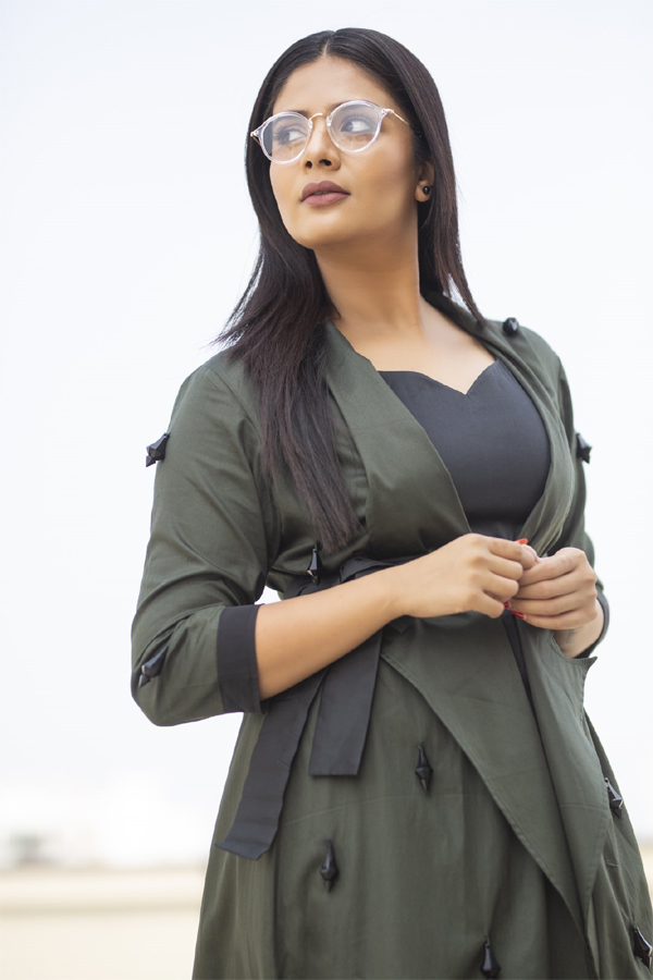 Anchor Srimukhi Exclusive Photo Gallery - Sakshi18