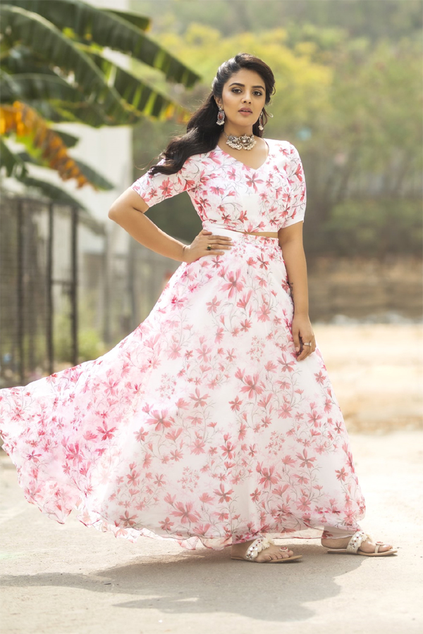 Anchor Srimukhi Exclusive Photo Gallery - Sakshi8