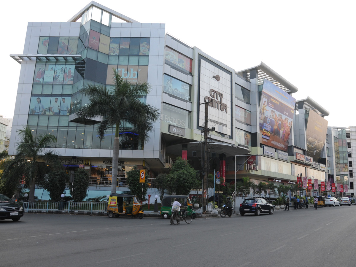 Telangana Bandh in Corona Effect Photo Gallery - Sakshi35