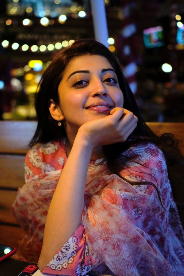 Actress Pranitha Subhash Exclusive Photo Gallery - Sakshi17