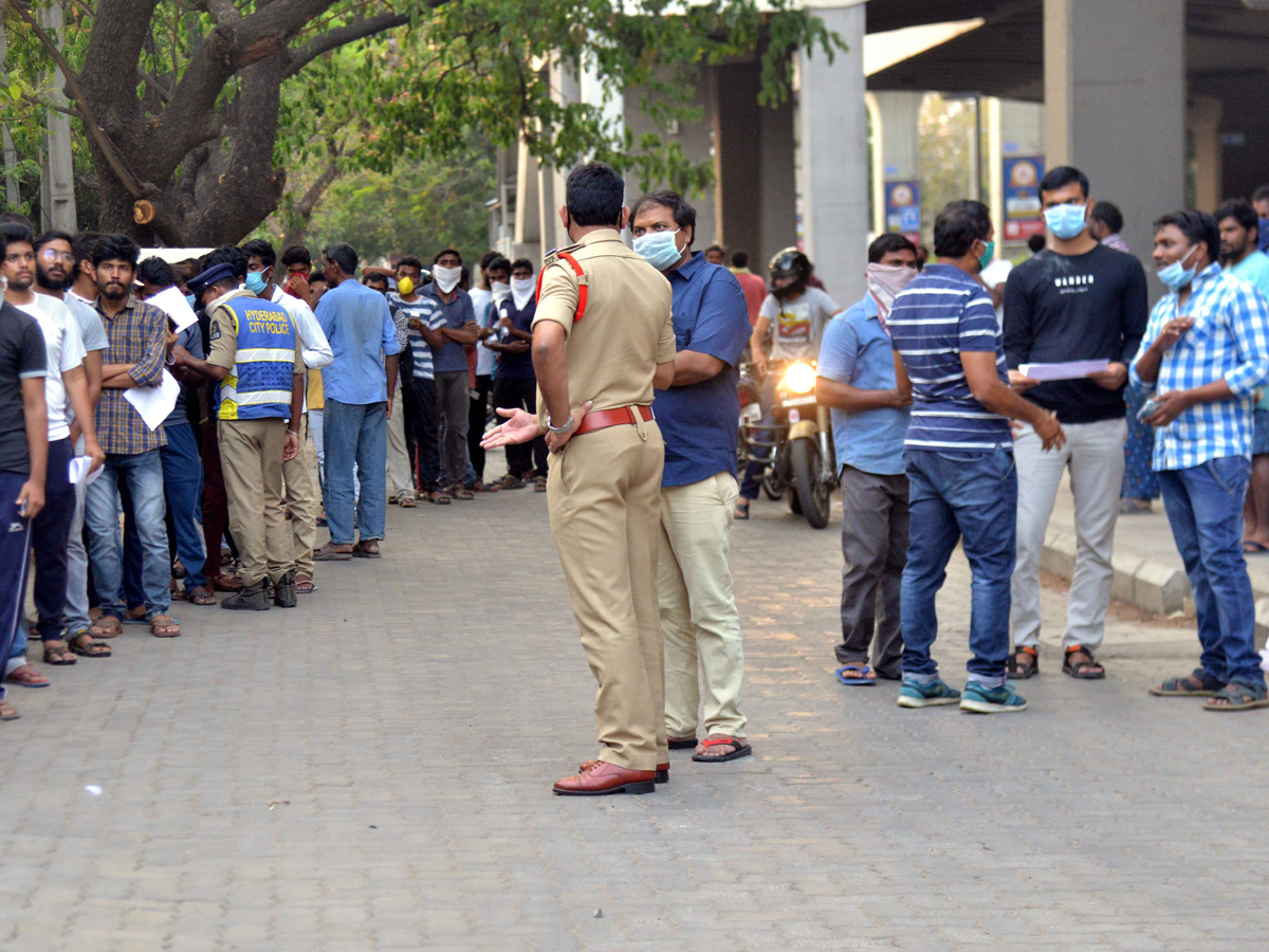 Lockdown Total in Hyderabad Photo Gallery - Sakshi13