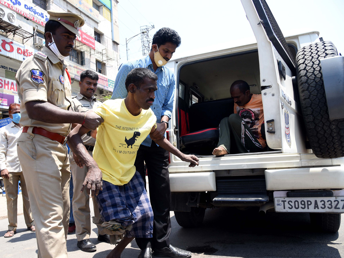 Lockdown in Hyderabad Photo Gallery - Sakshi9