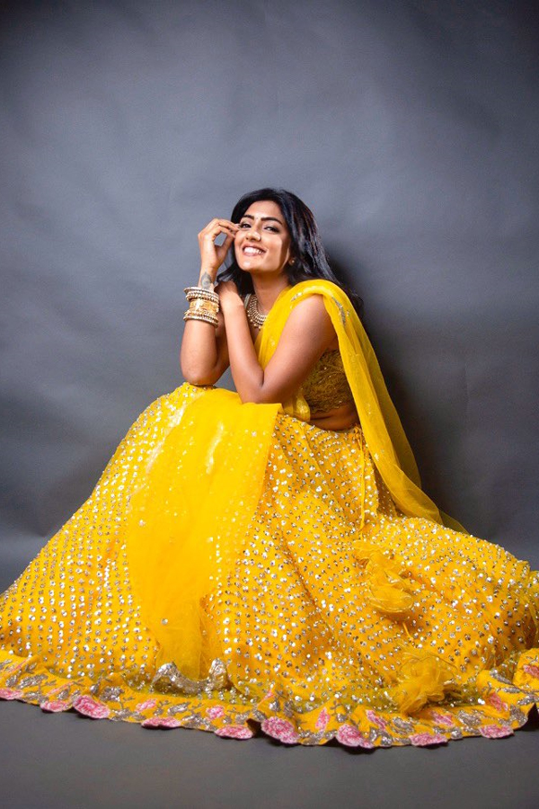 Actress Eesha Rebba Exclusive Photo Gallery - Sakshi15