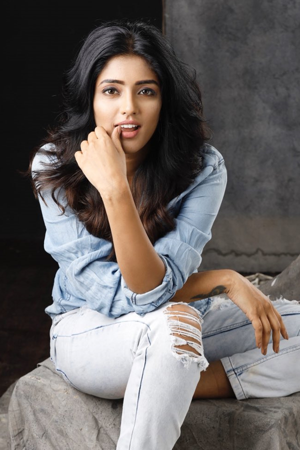 Actress Eesha Rebba Exclusive Photo Gallery - Sakshi47