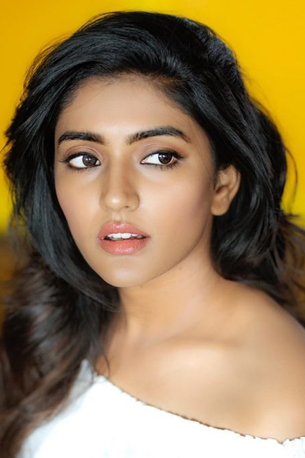 Actress Eesha Rebba Exclusive Photo Gallery - Sakshi49