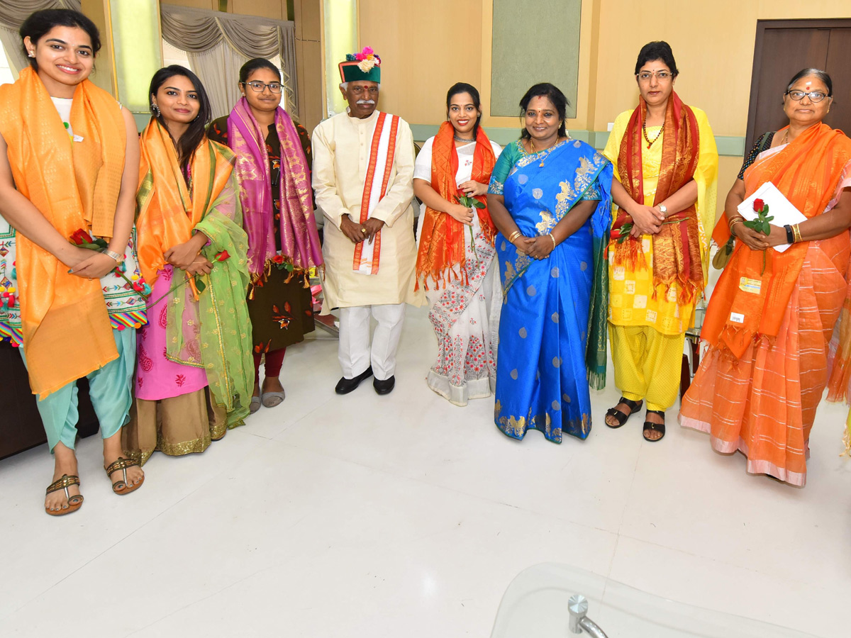 Telangana Governor greeted by Himachal Governor on Women’s Day - Sakshi8