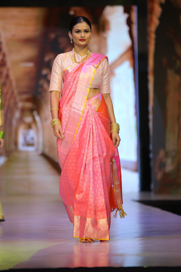 Sthri Fashion Show at Hyderabad Photo Gallery - Sakshi18