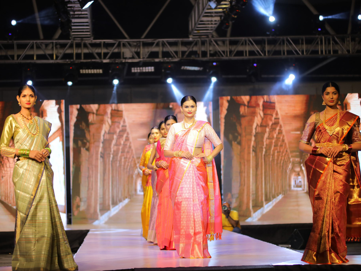 Sthri Fashion Show at Hyderabad Photo Gallery - Sakshi8