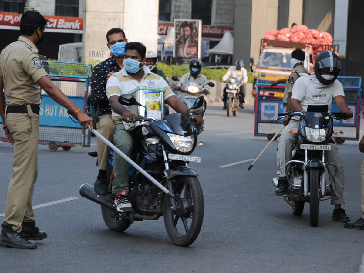 Lockdown in Hyderabad City Photo Gallery - Sakshi2