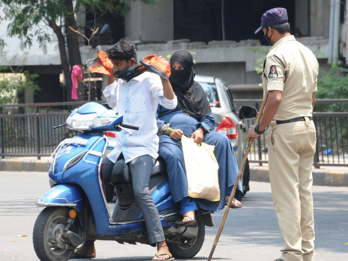 Lockdown in Hyderabad City Photo Gallery - Sakshi48