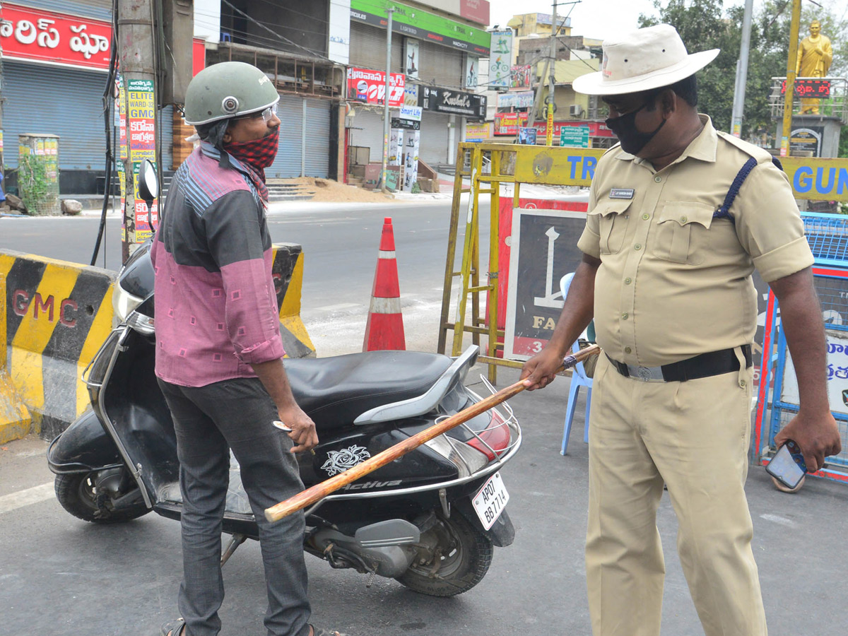 Lockdown in Andhra Pradesh Photo Gallery - Sakshi39