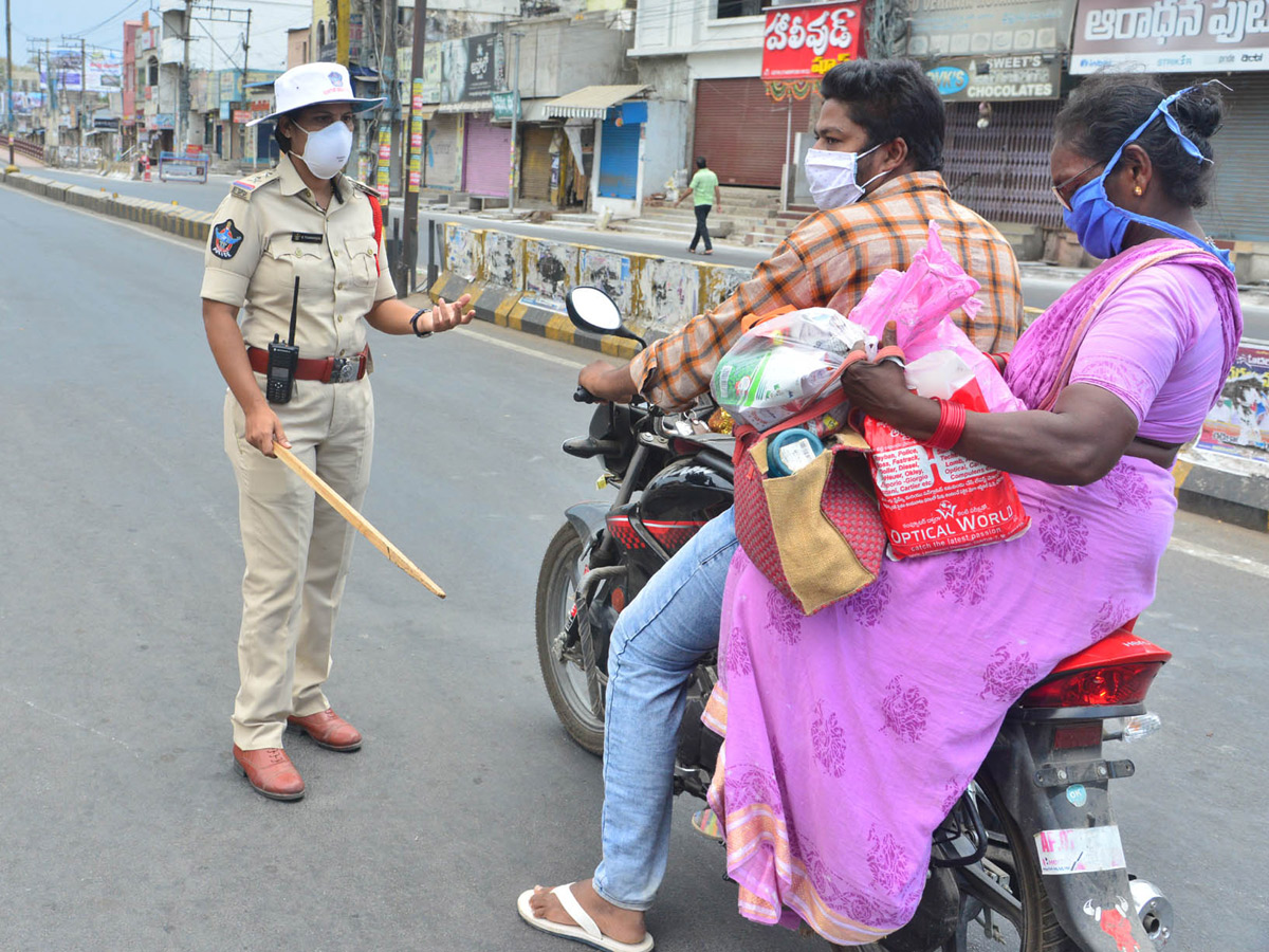 Lockdown in Andhra Pradesh Photo Gallery - Sakshi40