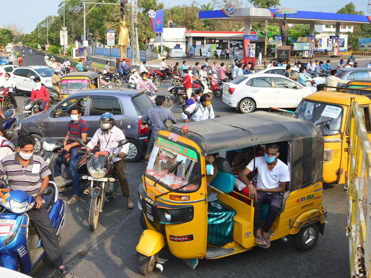 Lockdown in Andhra Pradesh Photo Gallery - Sakshi42