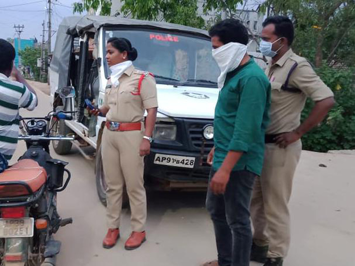 Lockdown in Andhra Pradesh Photo Gallery - Sakshi44