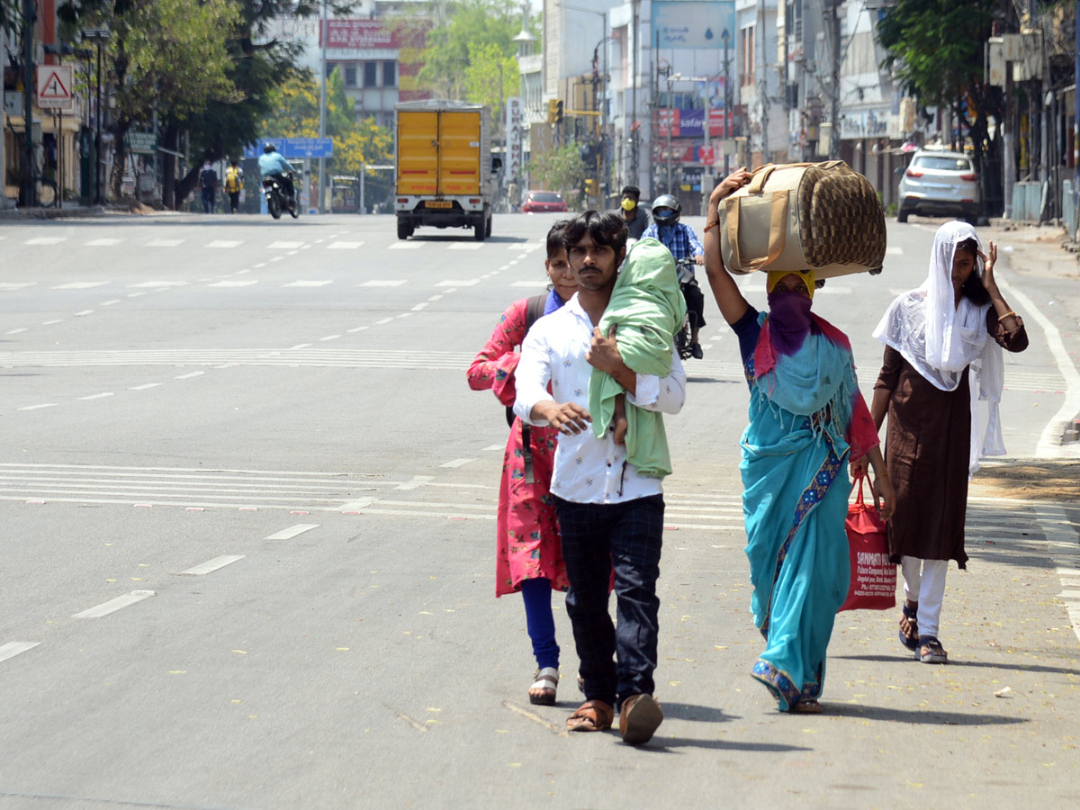 Lockdown in Hyderabad City Photo Gallery - Sakshi89