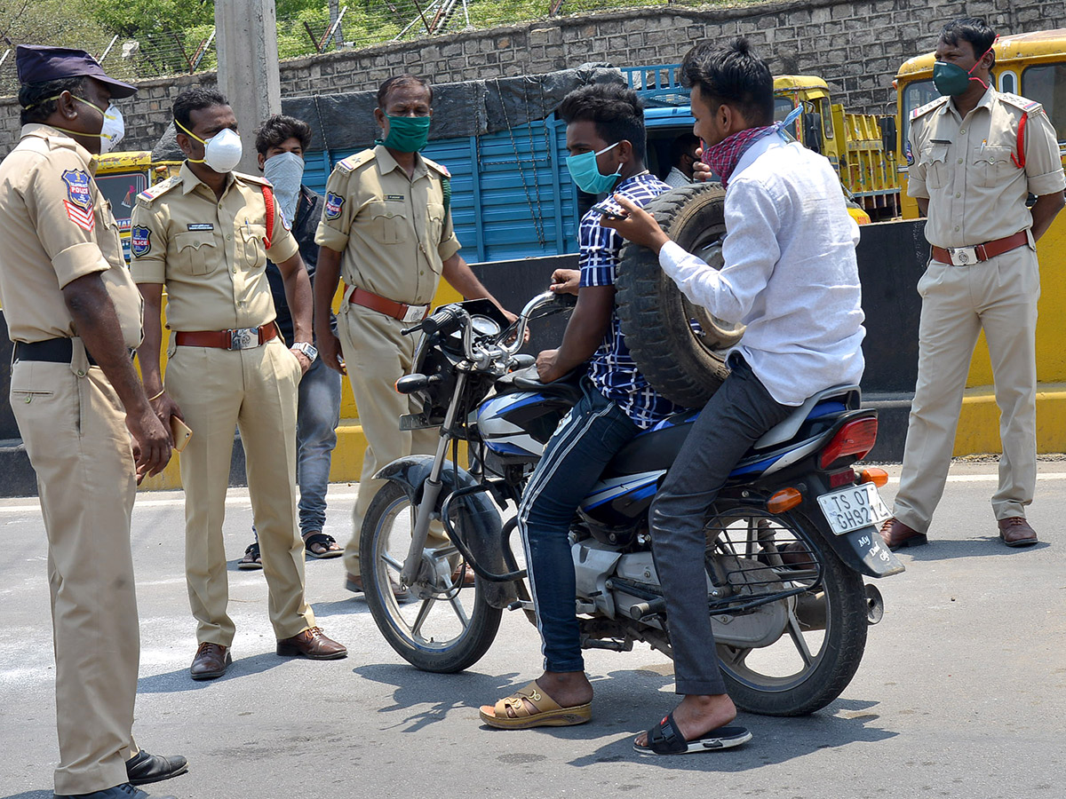 Lockdown in Hyderabad City Photo Gallery - Sakshi38