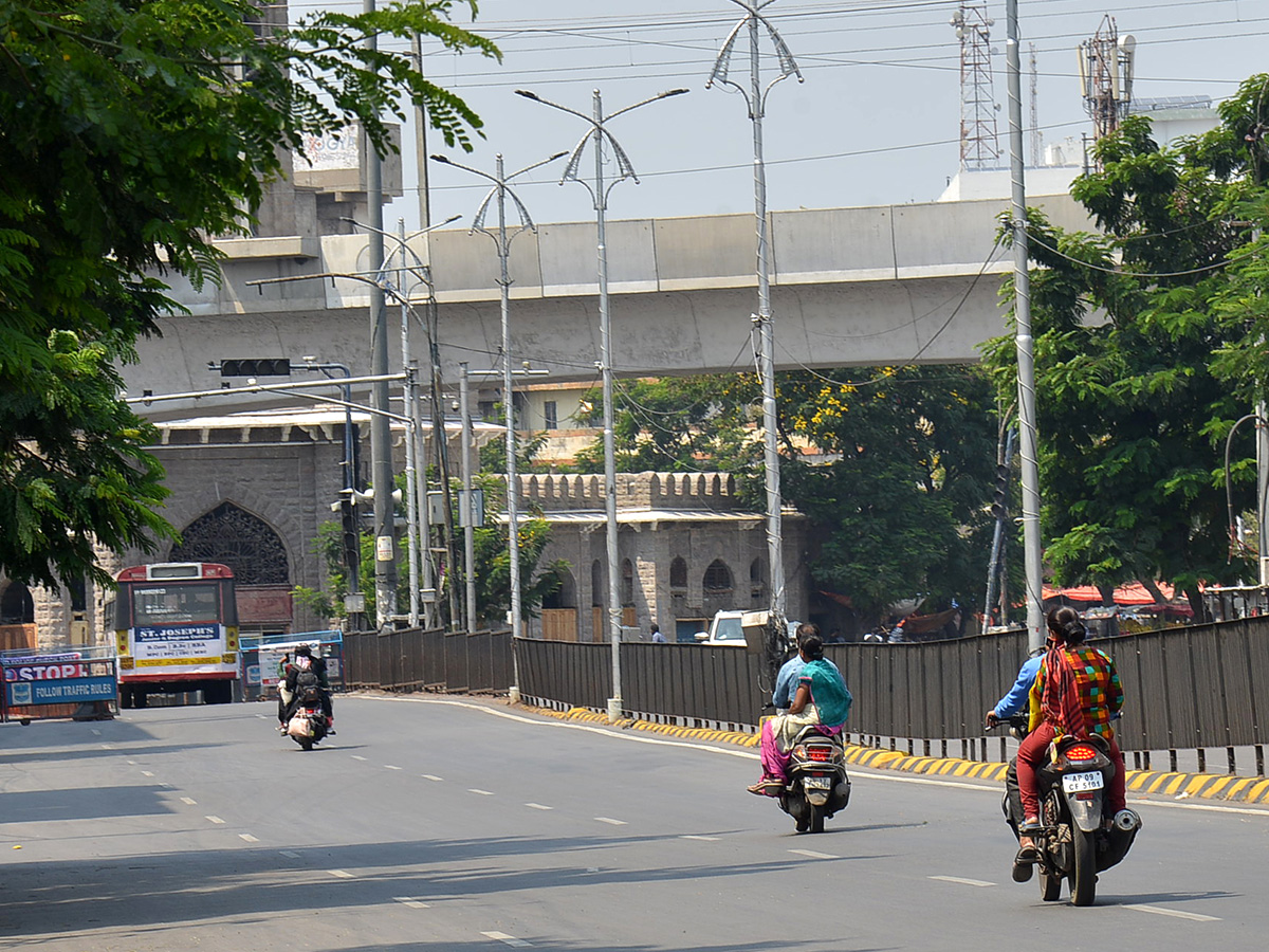 Lockdown in Hyderabad City Photo Gallery - Sakshi8