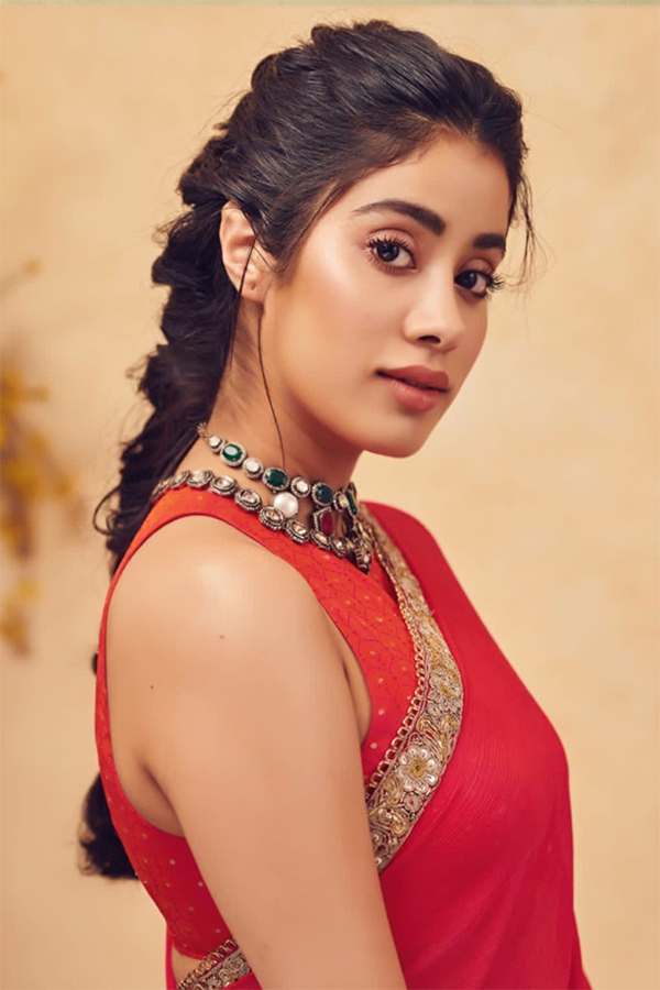 actress Janhvi Kapoor exclusive photo gallery - Sakshi15