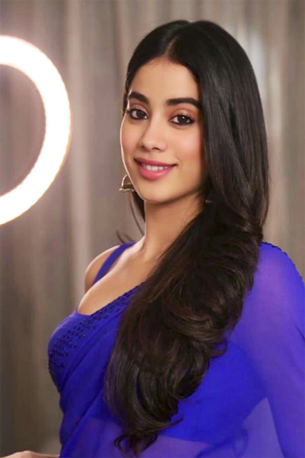 actress Janhvi Kapoor exclusive photo gallery - Sakshi19