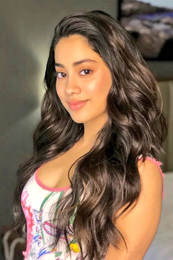 actress Janhvi Kapoor exclusive photo gallery - Sakshi86