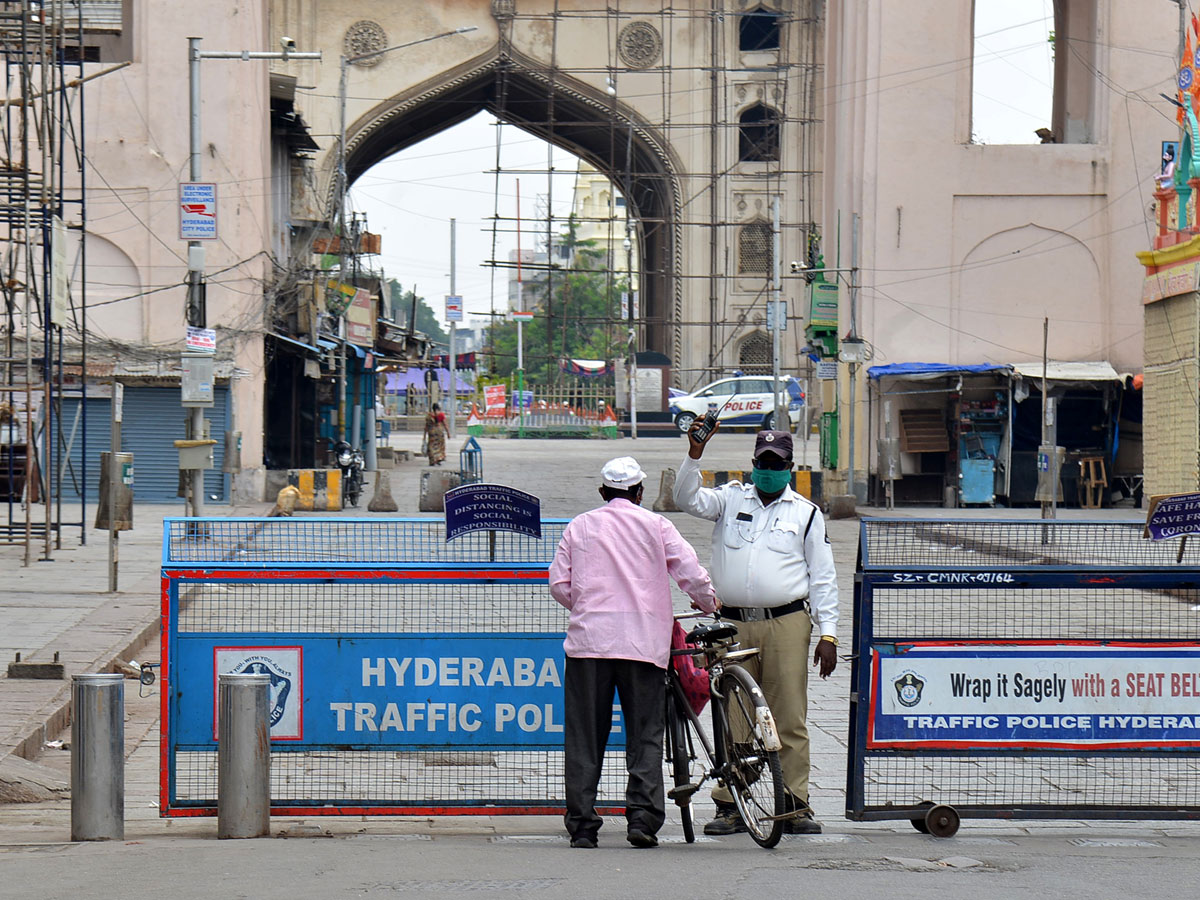 Lockdown in Hyderabad City Photo Gallery - Sakshi37