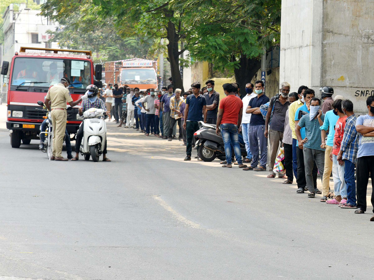 Lockdown in Hyderabad City Photo Gallery - Sakshi44