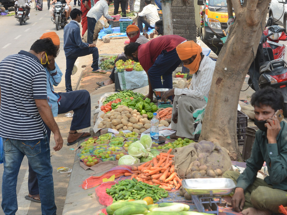 Lockdown in Hyderabad City Photo Gallery - Sakshi63