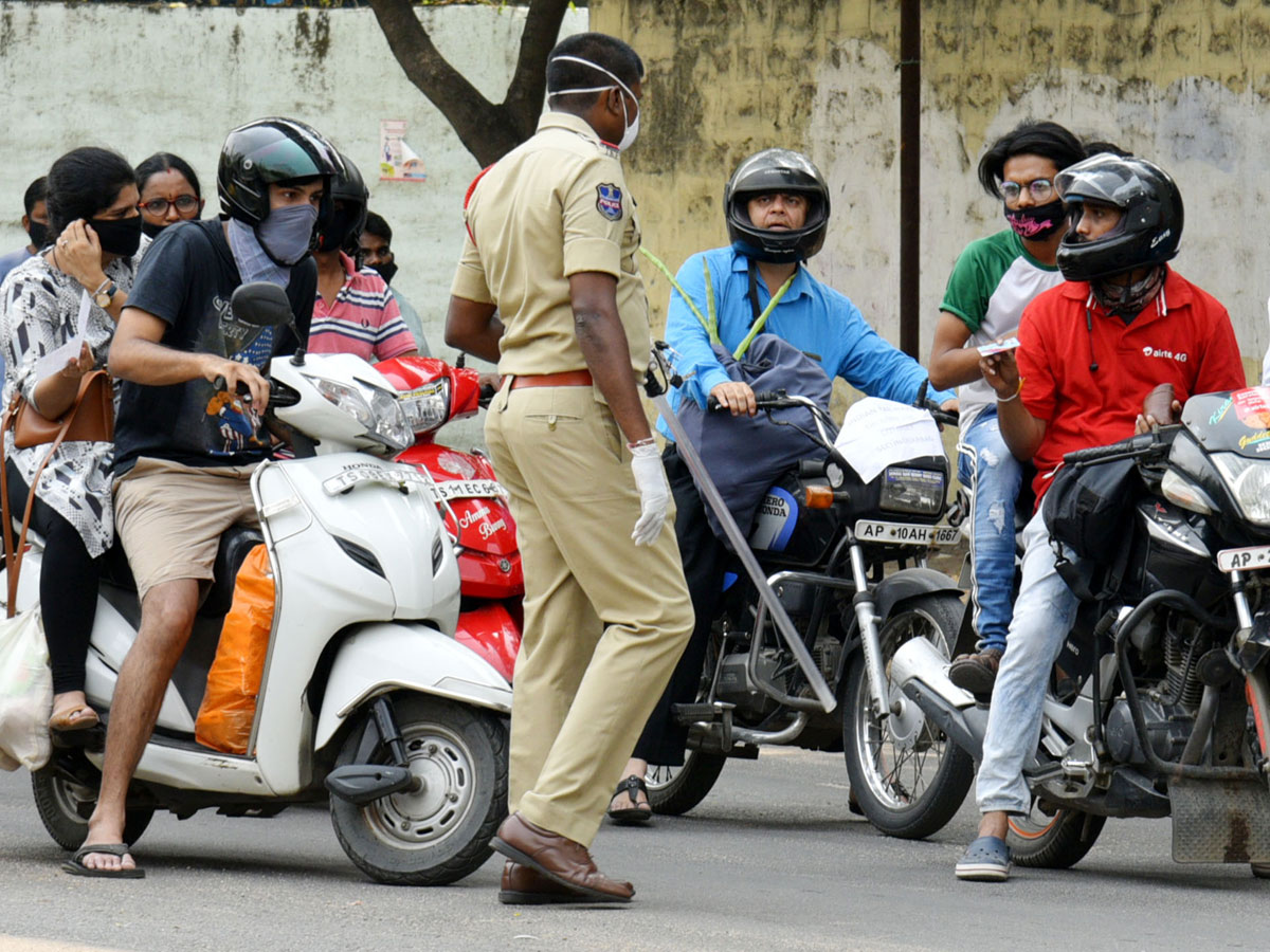 Lockdown in Hyderabad City Photo Gallery - Sakshi66