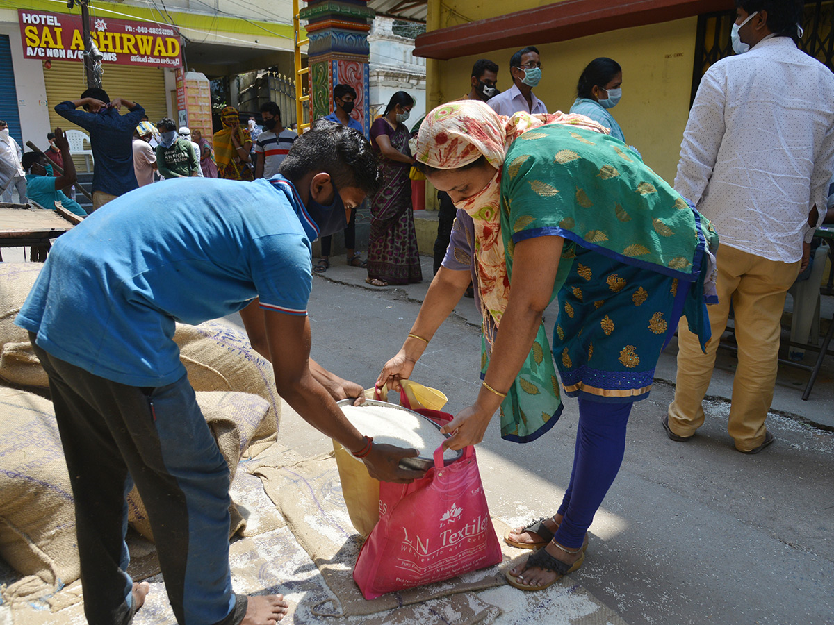 Lockdown in Hyderabad City Photo Gallery - Sakshi5