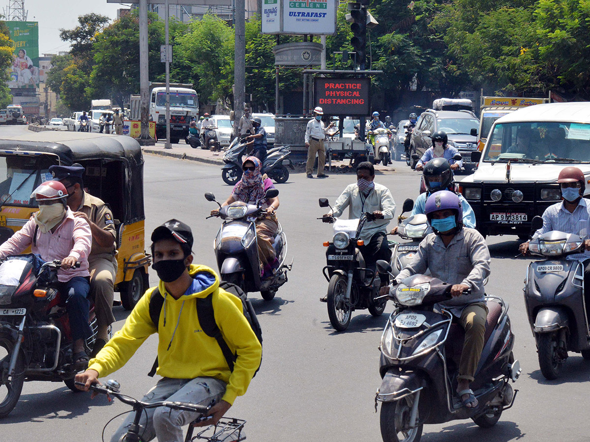 Lockdown in Hyderabad City Photo Gallery - Sakshi73