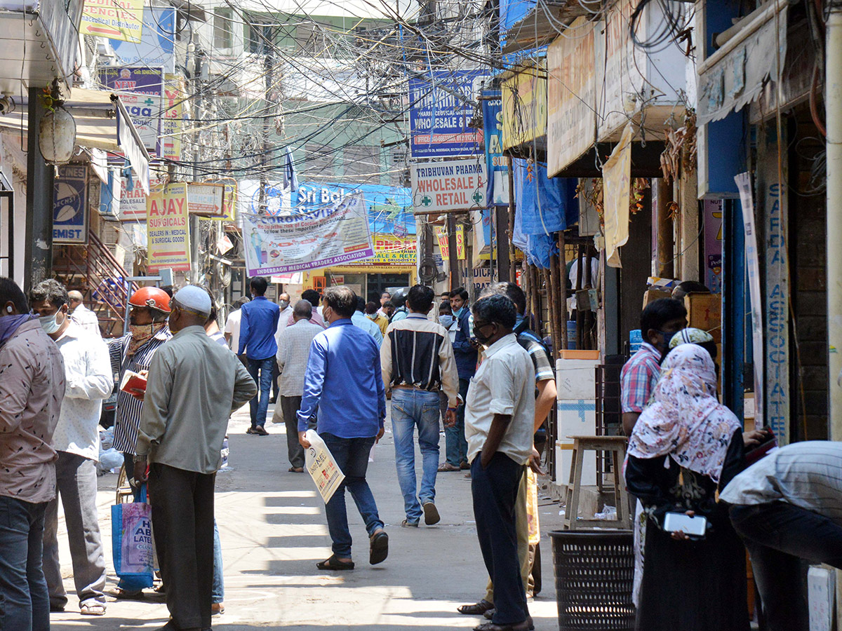 Lockdown in Hyderabad City Photo Gallery - Sakshi74