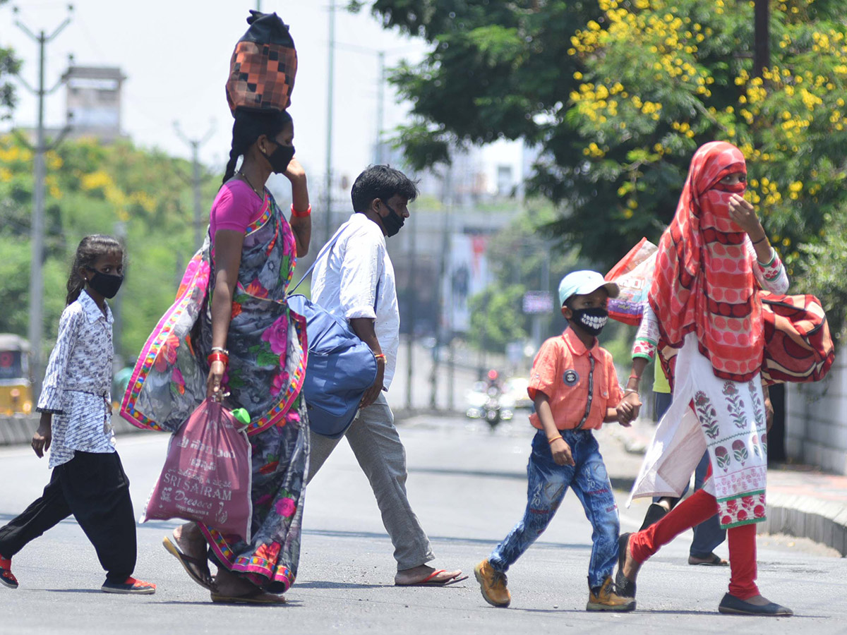 Lockdown in Hyderabad City Photo Gallery - Sakshi80