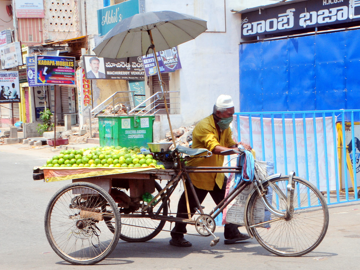 Lockdown in Andhra pradesh Photo Gallery - Sakshi13