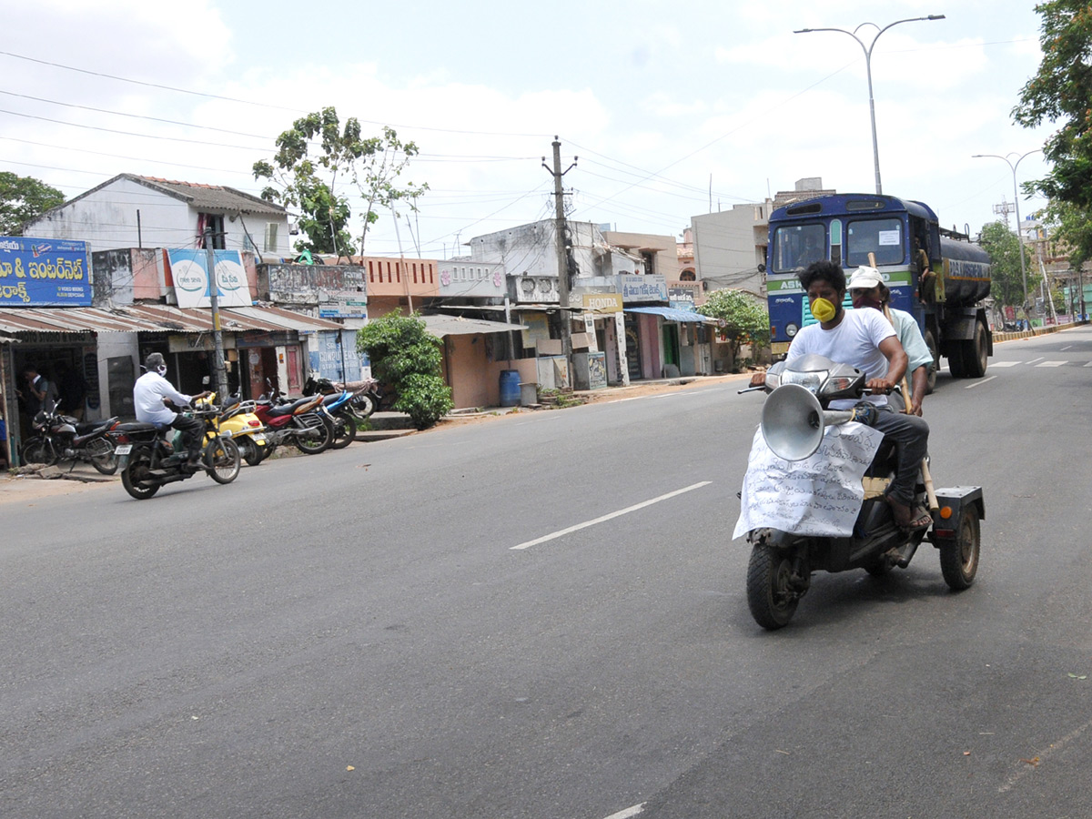 Lockdown in Andhra pradesh Photo Gallery - Sakshi28