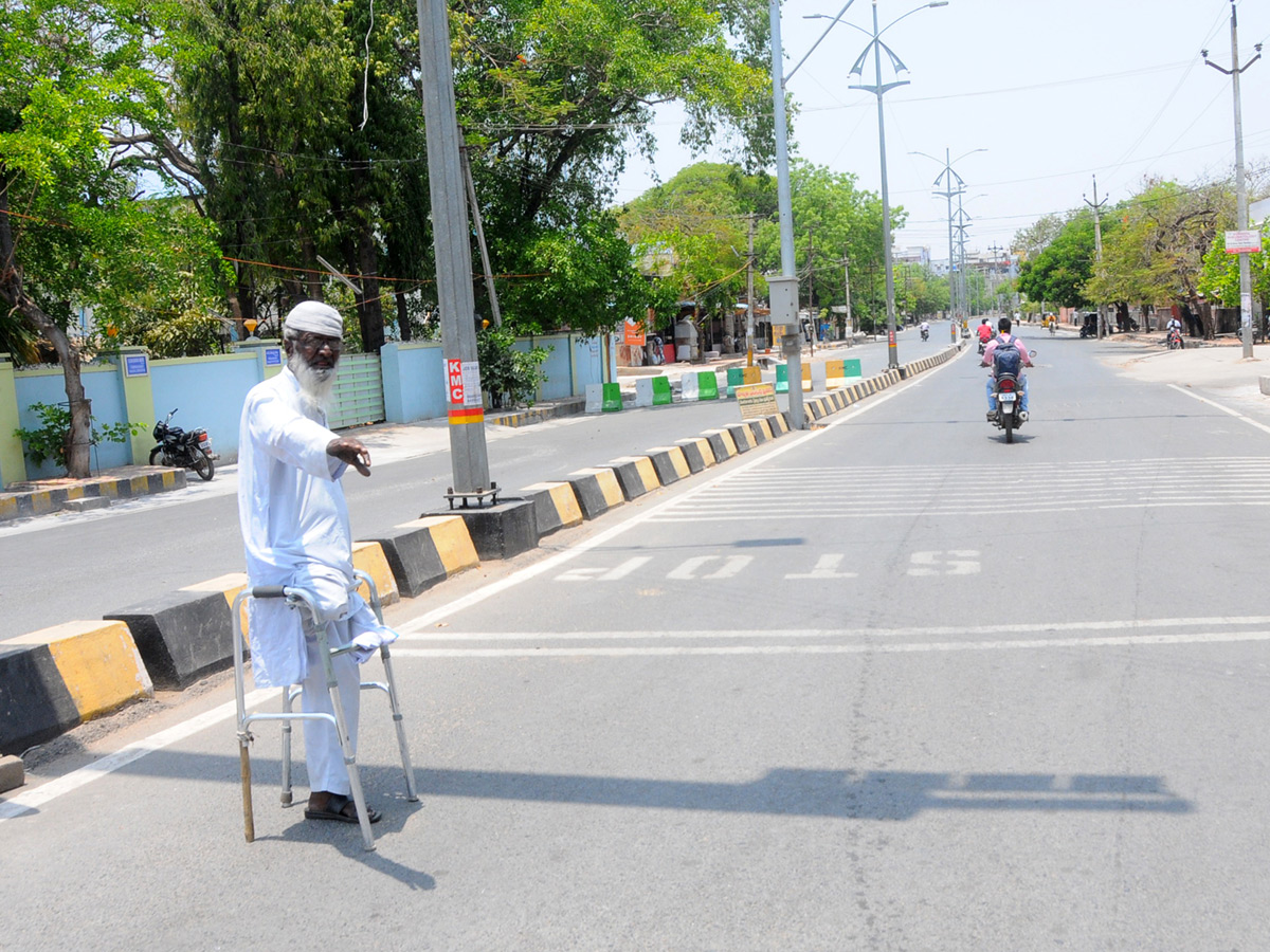 Lockdown in Andhra pradesh Photo Gallery - Sakshi11