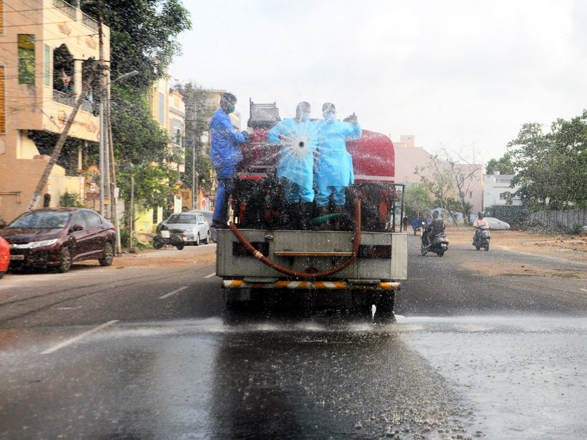 Lockdown in Andhra pradesh Photo Gallery - Sakshi21