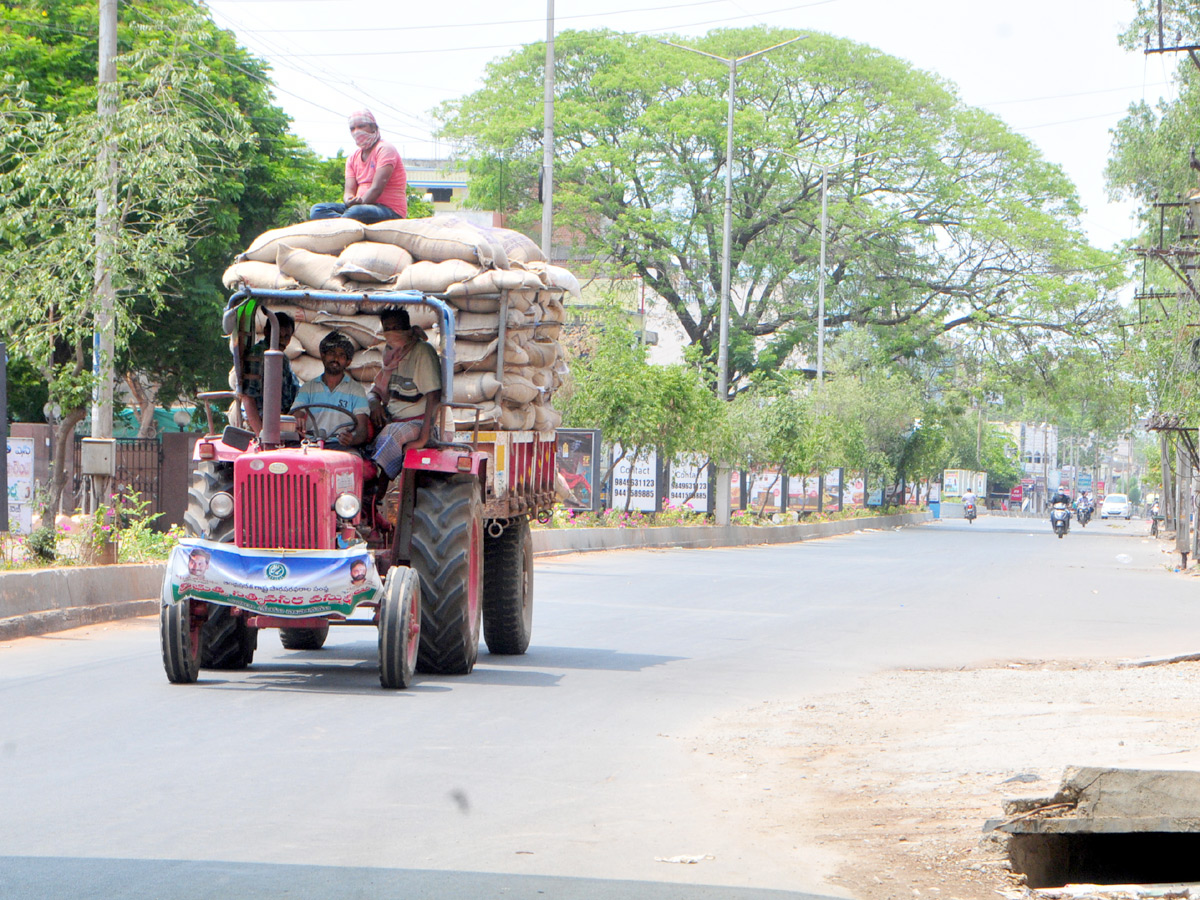 Lockdown in Andhra pradesh Photo Gallery - Sakshi7