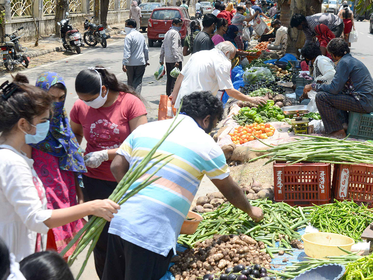 Lockdown in Hyderabad City Photo Gallery - Sakshi20