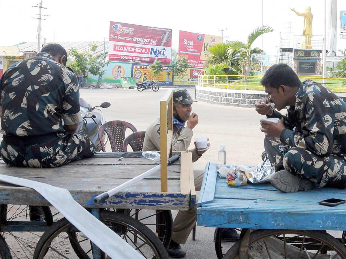 Lockdown in Andhra pradesh Photo Gallery - Sakshi26