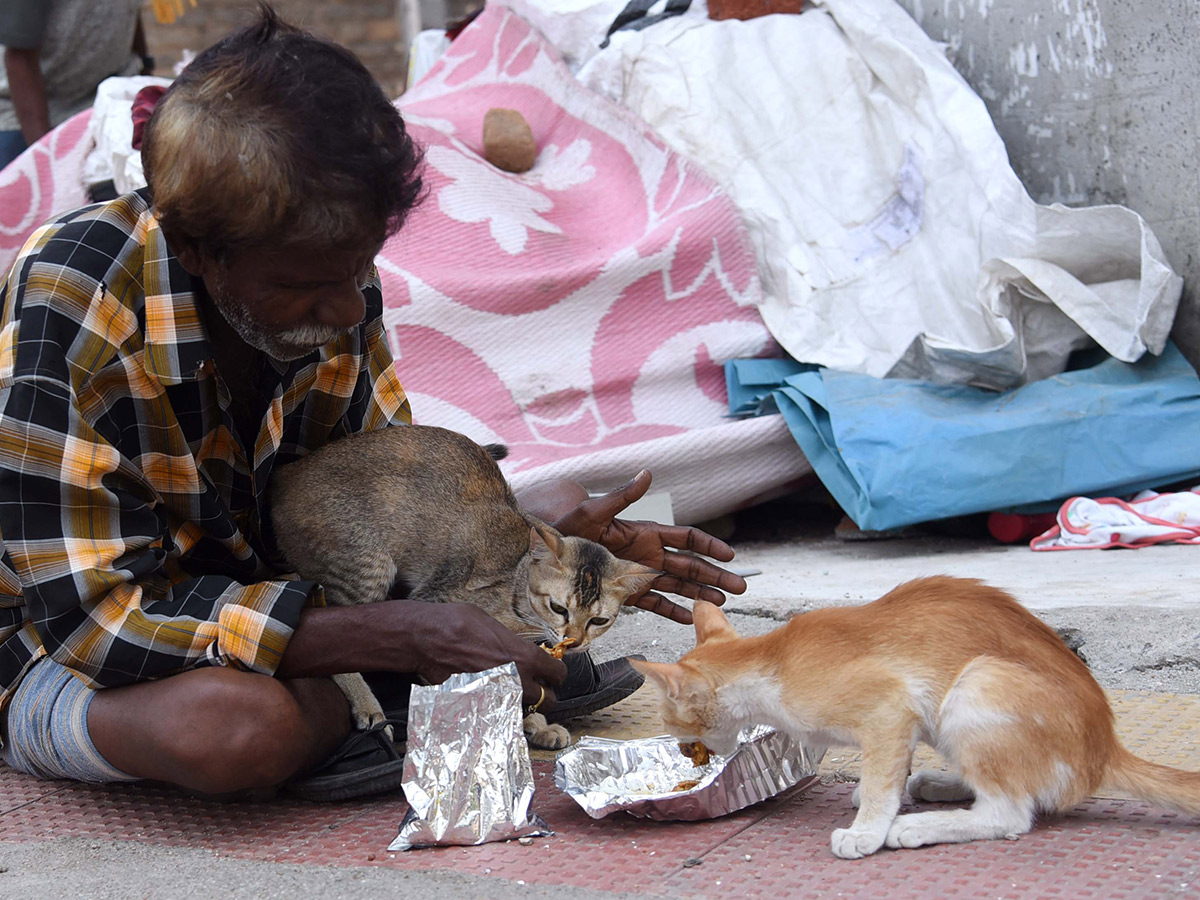 Lockdown in Hyderabad City Photo Gallery - Sakshi49