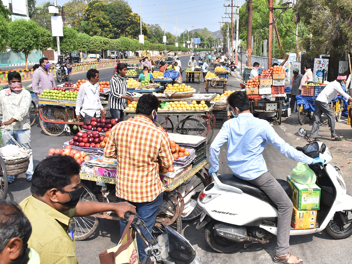 Lockdown in Andhra pradesh Photo Gallery - Sakshi5