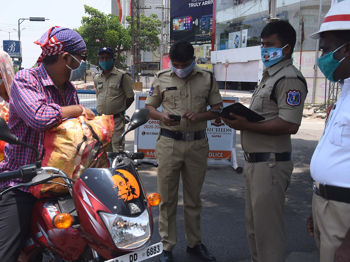 Lockdown in Hyderabad City Photo Gallery - Sakshi58