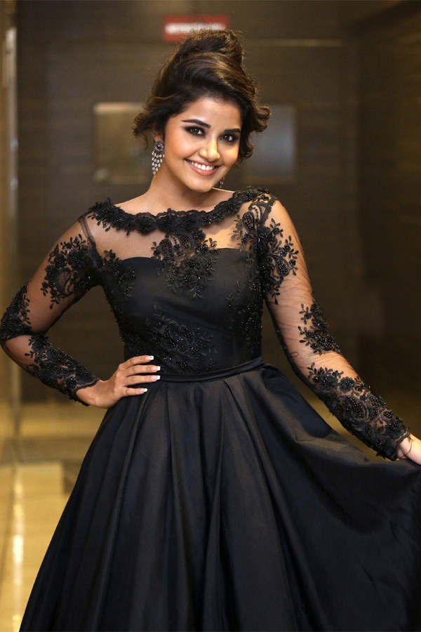 Actress Anupama Parameswaran Exclusive Photo Gallery - Sakshi14