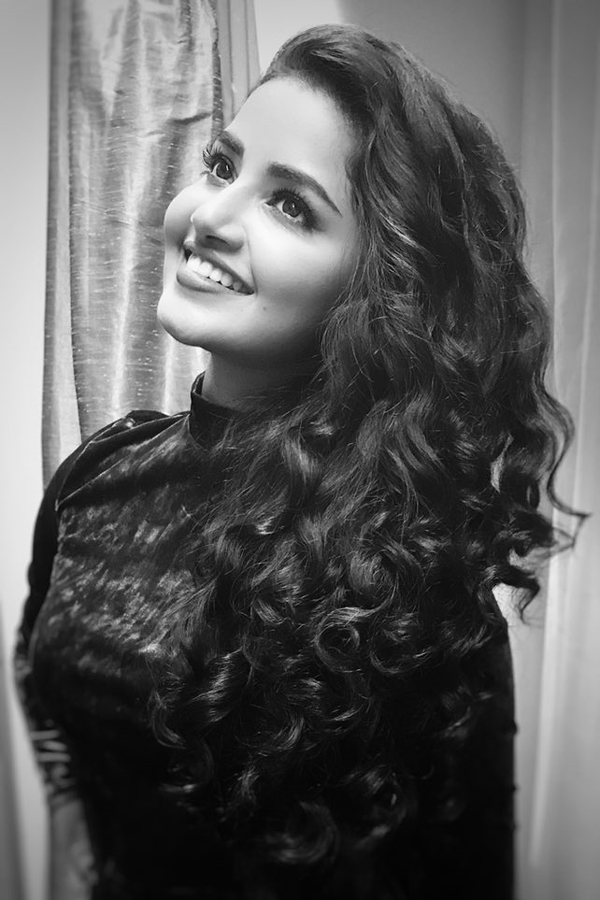 Actress Anupama Parameswaran Exclusive Photo Gallery - Sakshi15