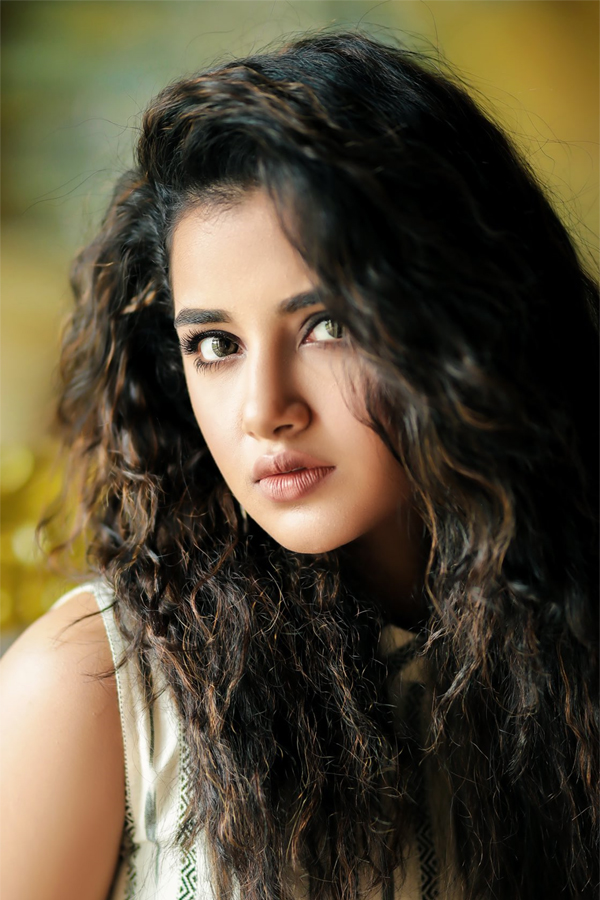 Actress Anupama Parameswaran Exclusive Photo Gallery - Sakshi18