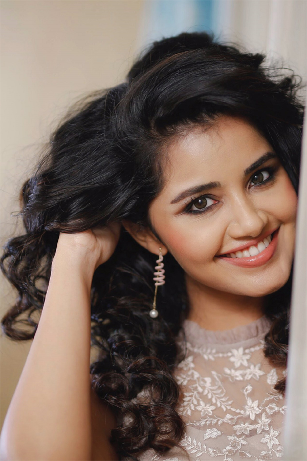 Actress Anupama Parameswaran Exclusive Photo Gallery - Sakshi22