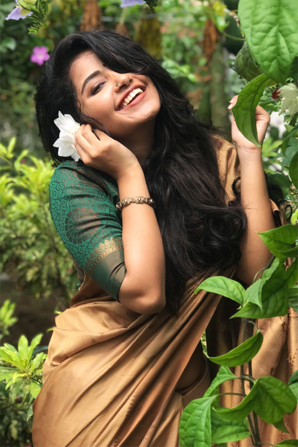 Actress Anupama Parameswaran Exclusive Photo Gallery - Sakshi34