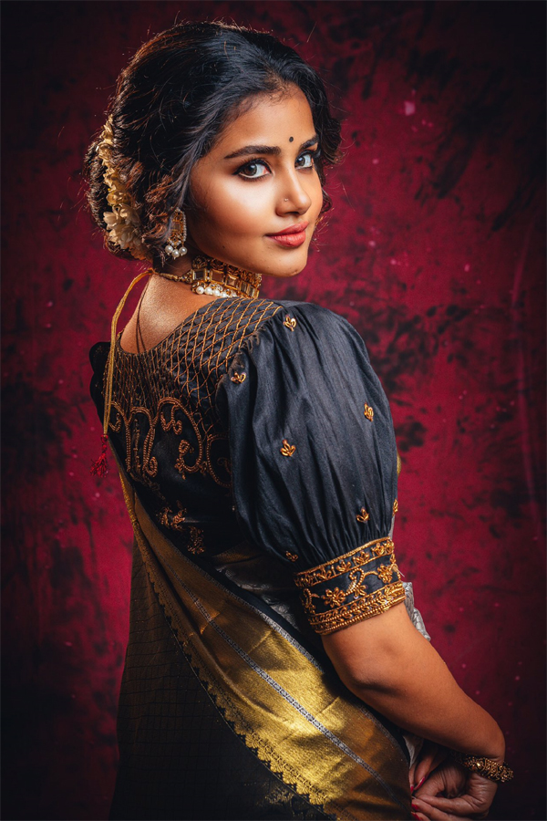 Actress Anupama Parameswaran Exclusive Photo Gallery - Sakshi46